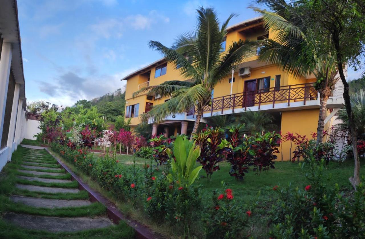 Hotel Soberao Esmeraldas Exterior foto